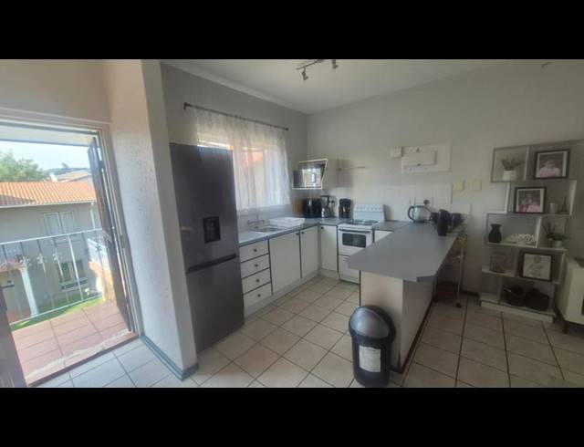 1 BEDROOM PROPERTY TO RENT IN MONTGOMERY PARK